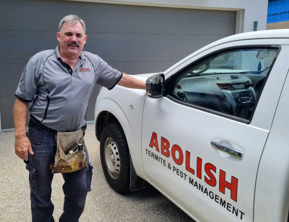 How to tell when it’s time to call in a professional pest control company